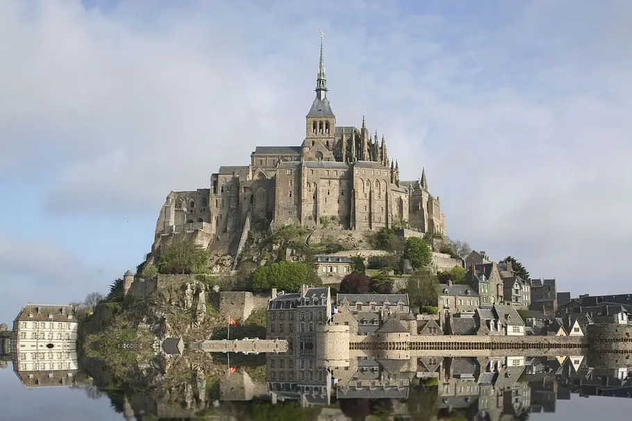 Mont Saint Michel tides forecasts, schedules, and current conditions MSM